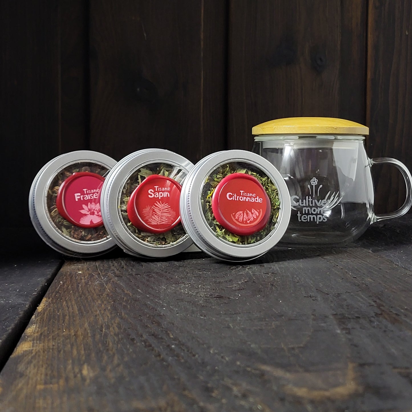 Tasse, infuseur et collection de 3 tisanes 60ml fraise, sapin et citronnade